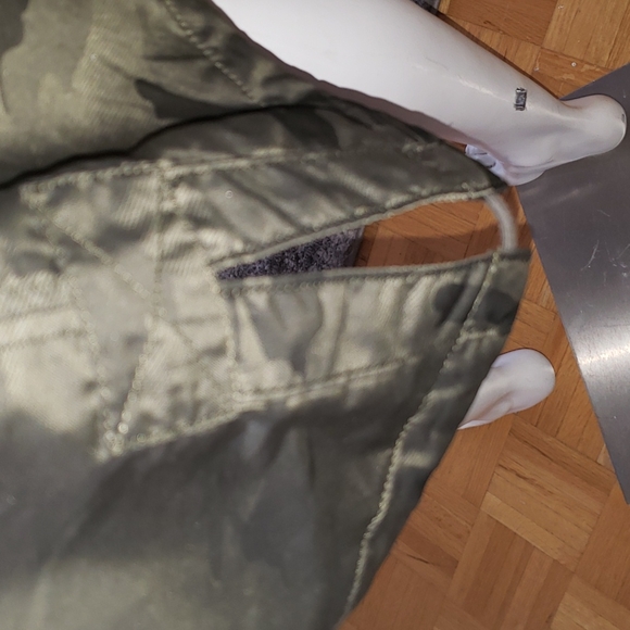 Abercrombie and Fitch 2-in-1 winter coat - Picture 4 of 12